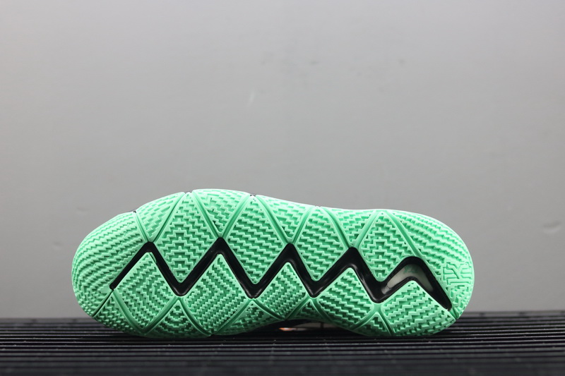 Super max Nike Kyrie 4 J(98% Authentic quality)